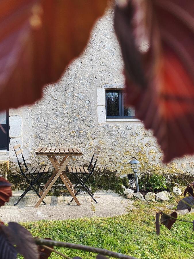 L'Anne Xe, Studio Independant Valeuil エクステリア 写真